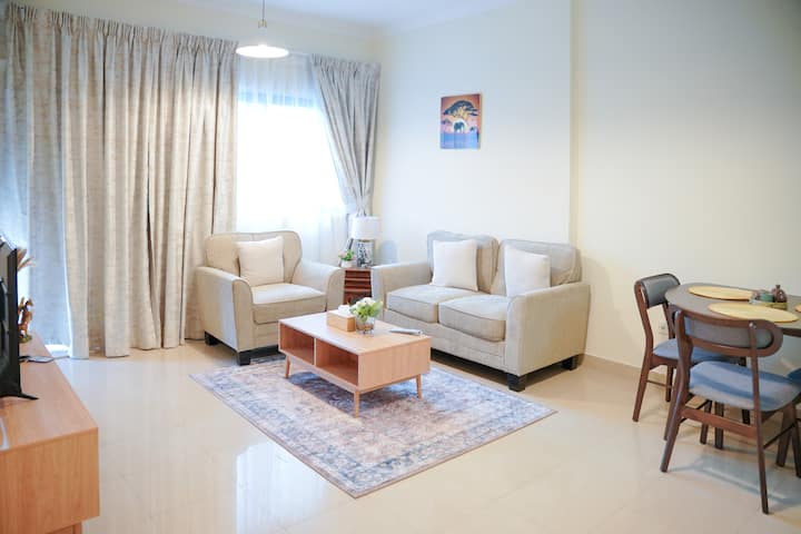 Luxury Apartment near Dubai Mall