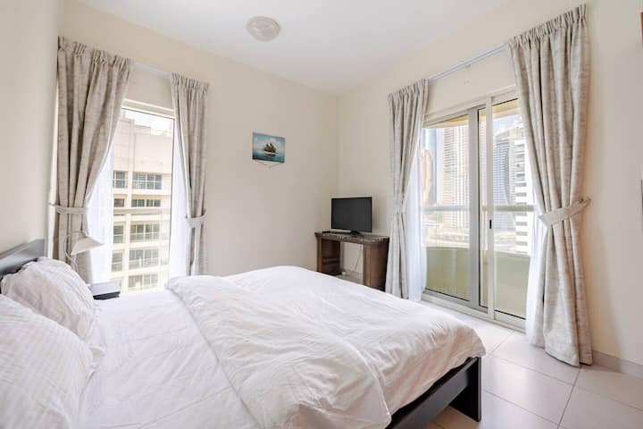 Luxury Rooms near Palm Beach